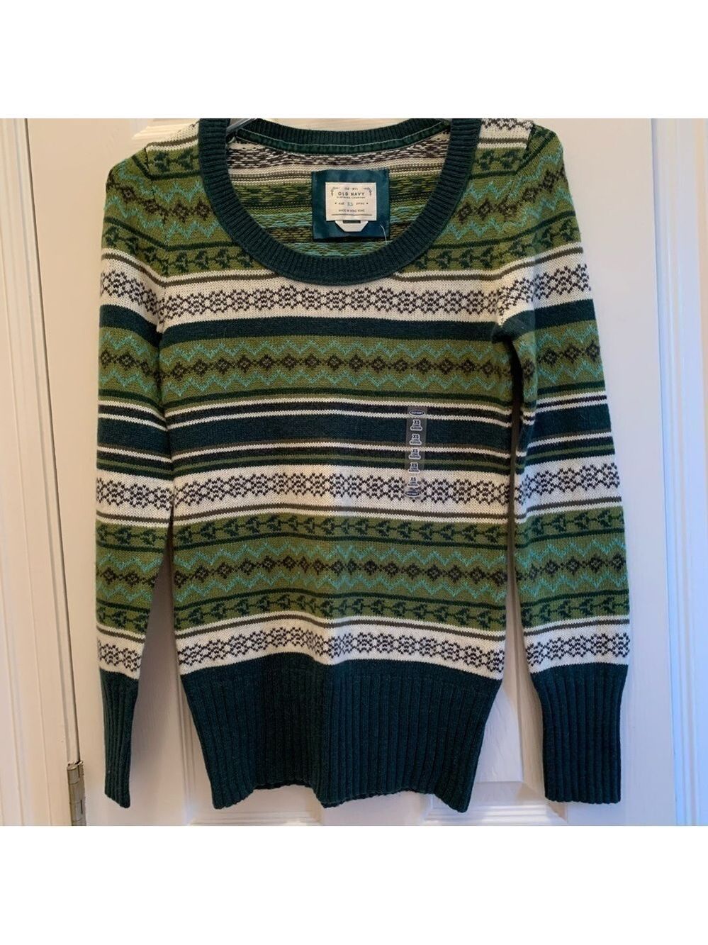 OLD NAVY Fair isle pattern striped round neck long sleeved sweater fall winter